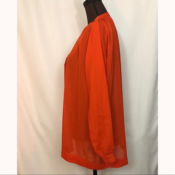 GUCCI Long Sleeve V-Neck Top, Size 40 IT - Picture 6 of 8